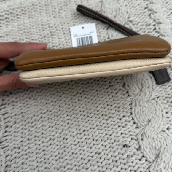 Coach Double Wristlet - Picture 3 of 3